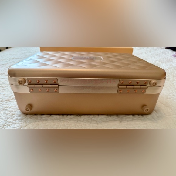 BEAUTIFECT Make-Up Box Gold Color - Picture 10 of 16